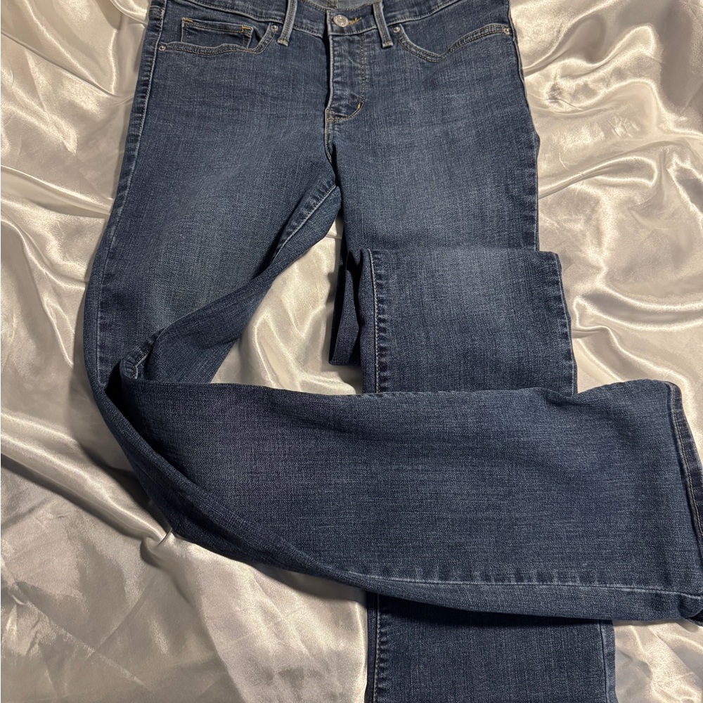 Levi Women's Lifting Bootcut Jeans